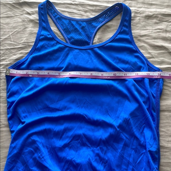 Danskin Now Blue Semi-Fitted Racerback Tank Top‎ size small (4-6) - Picture 6 of 7